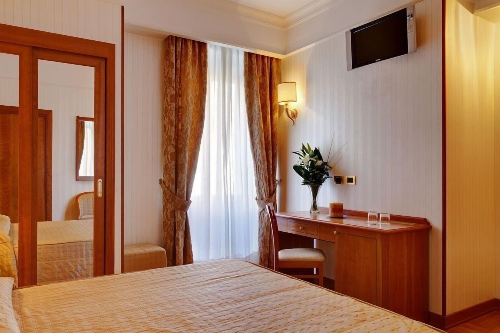 Residenza Romacentro Hotel Ngoại thất bức ảnh