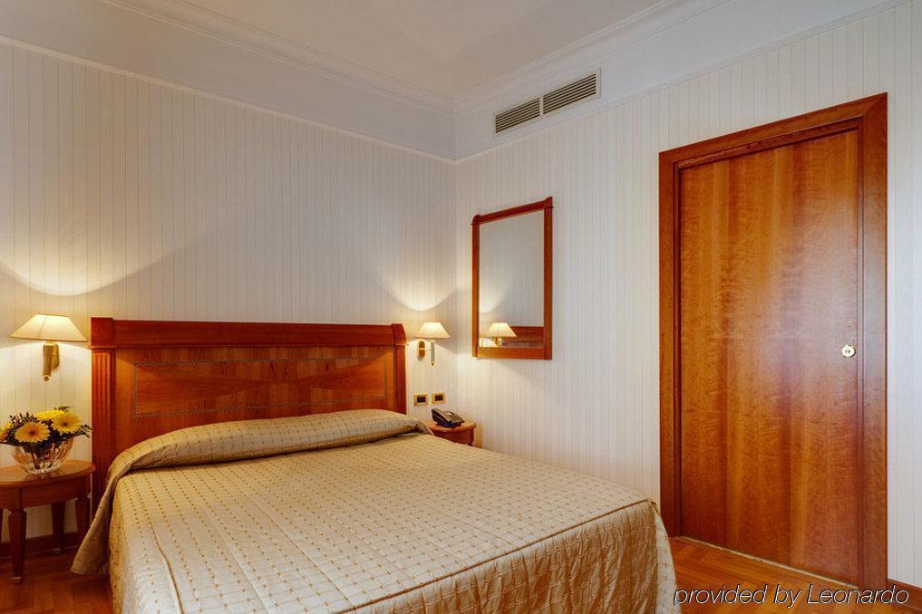 Residenza Romacentro Hotel Phòng bức ảnh